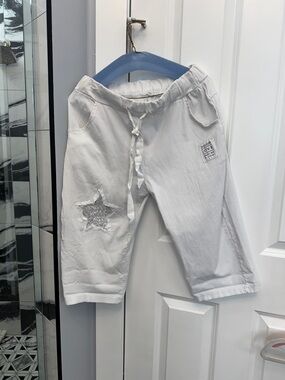 Women White Star Applique Drawstring Capris